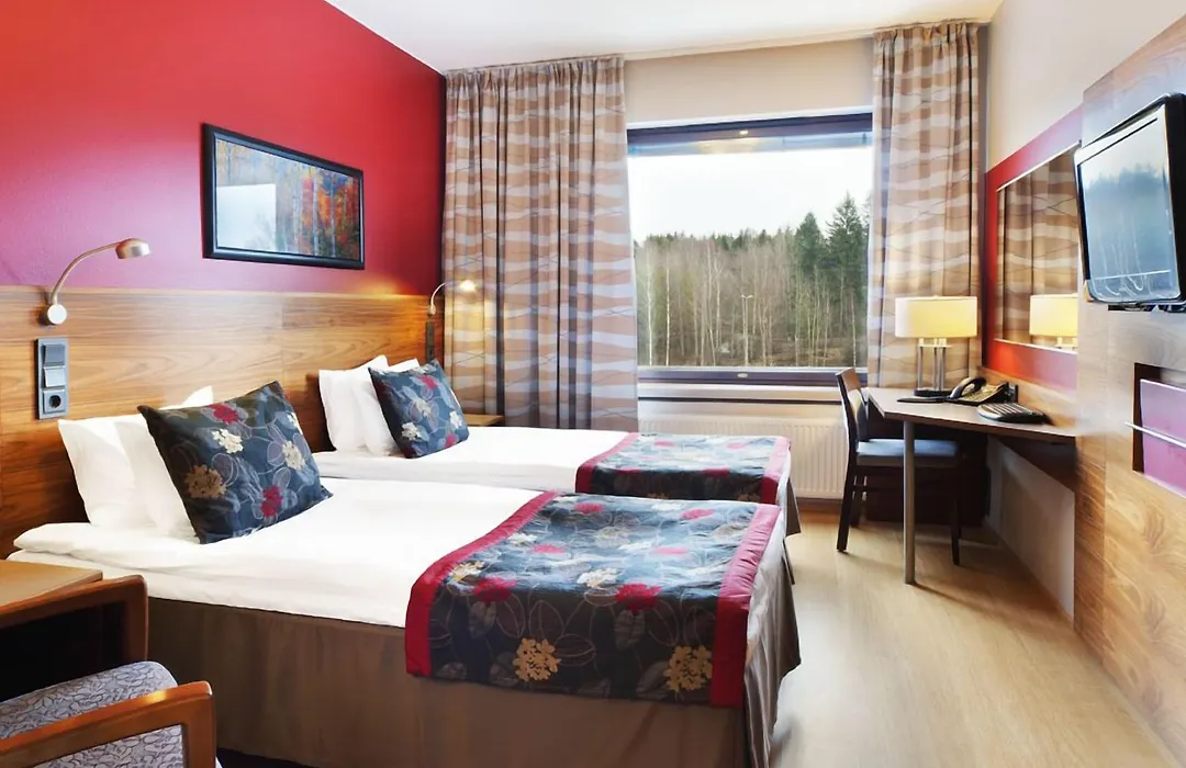 Hotel Haaga Central Park-1